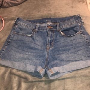 Women’s Jeans Shorts LIKE NEW